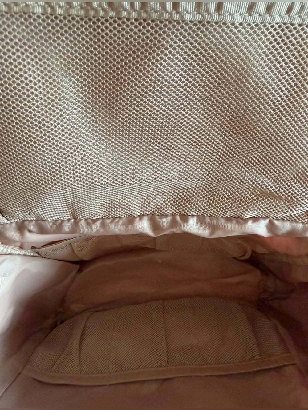Source Unknown bagsmart quilted
